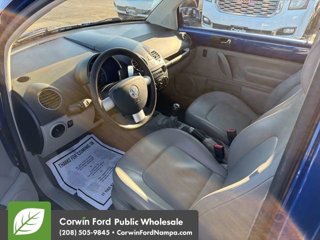 Used 2007 Volkswagen Beetle Coupe image 11