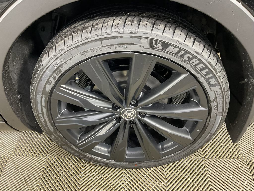 New 2026 Toyota Crown Nightshade image 5