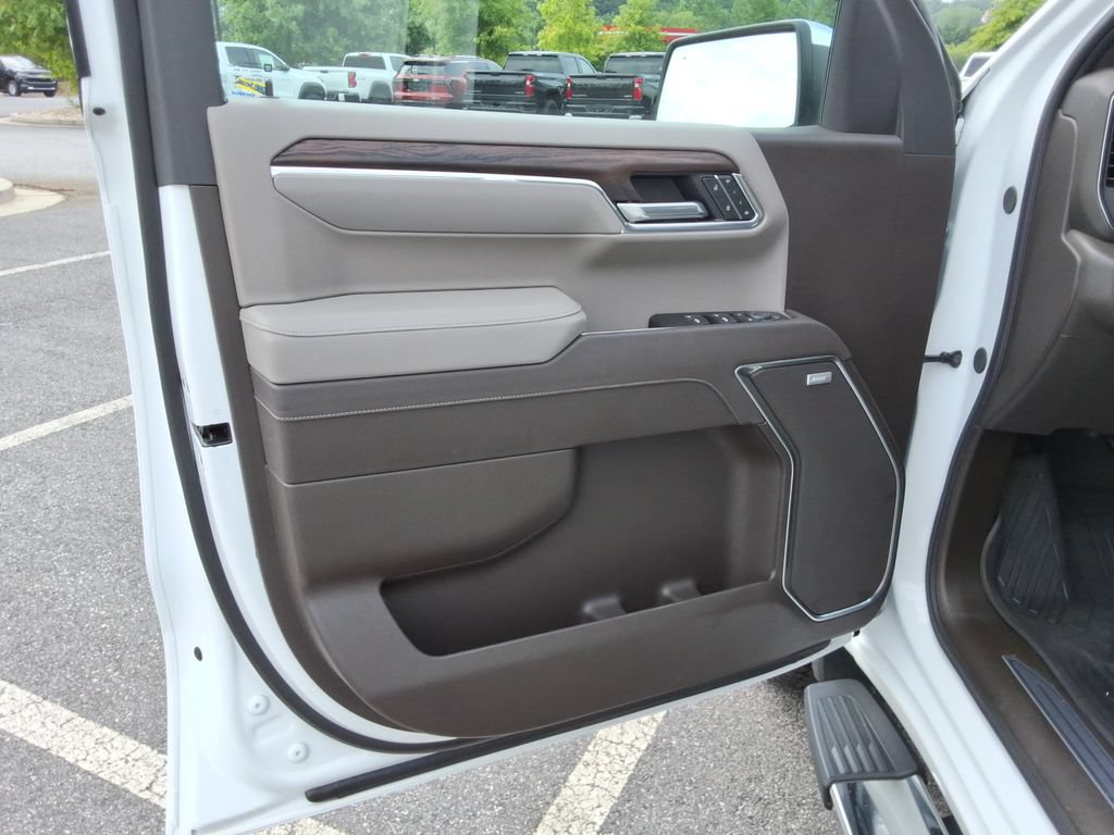 Certified 2025 GMC Sierra 1500 SLT w/ SLT Premium Plus Package AWD/4WD image 23