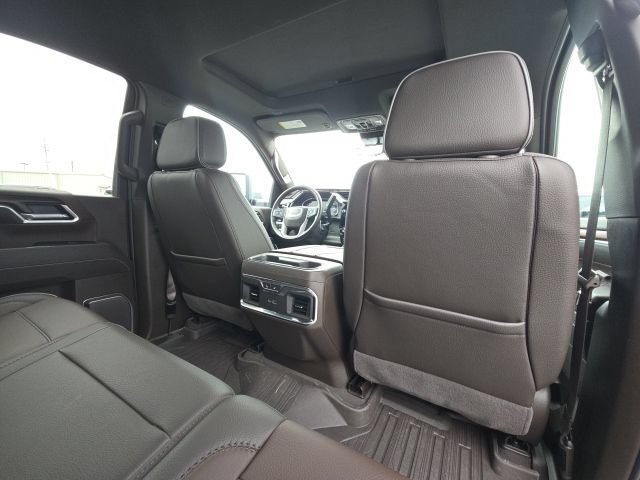 Used 2025 GMC Sierra 2500 Denali w/ Denali Reserve Package AWD/4WD image 18