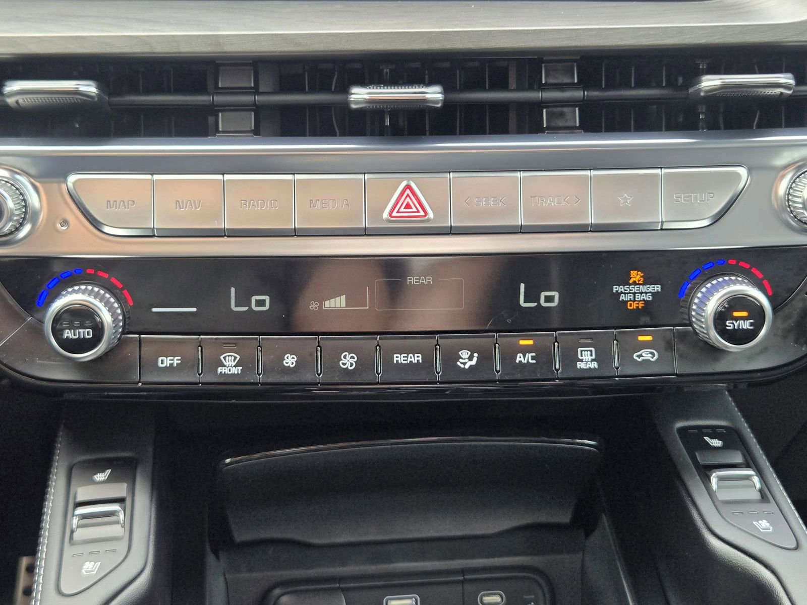 Used 2024 Kia Telluride SX Prestige X-Pro AWD/4WD image 20