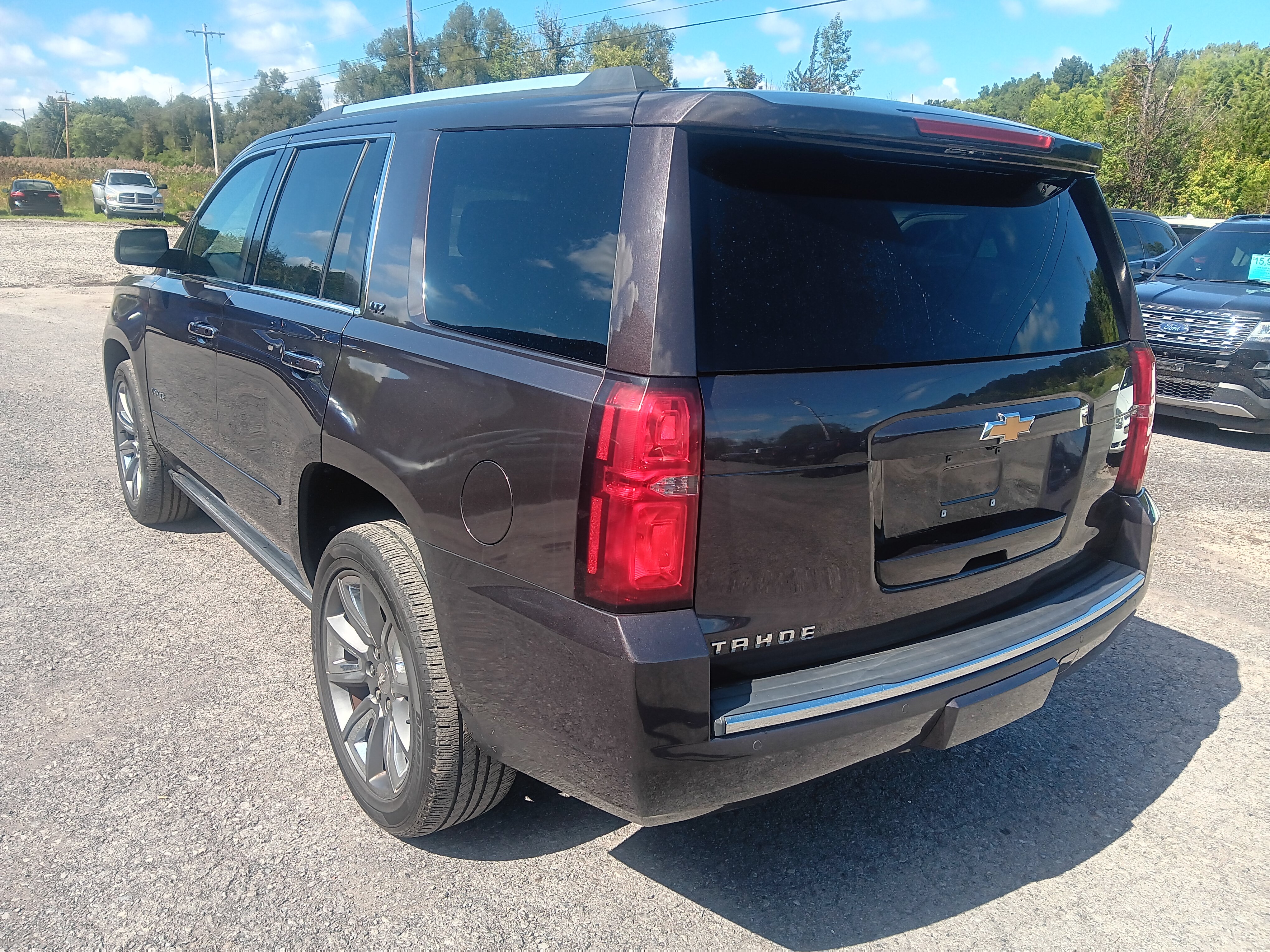 Used 2016 Chevrolet Tahoe LTZ AWD/4WD image 3
