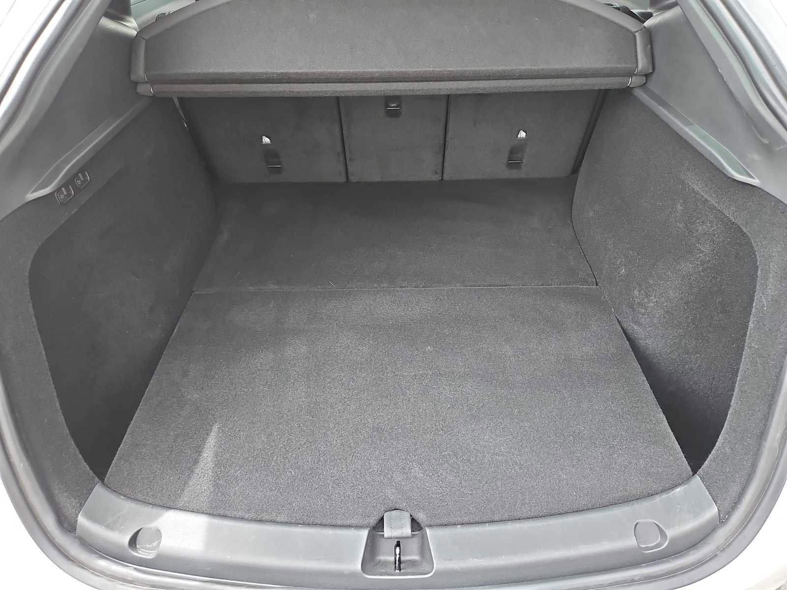 Used 2023 Tesla Model Y Performance image 30