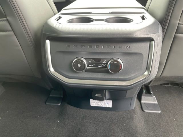 New 2026 Ford Expedition Max Active image 37