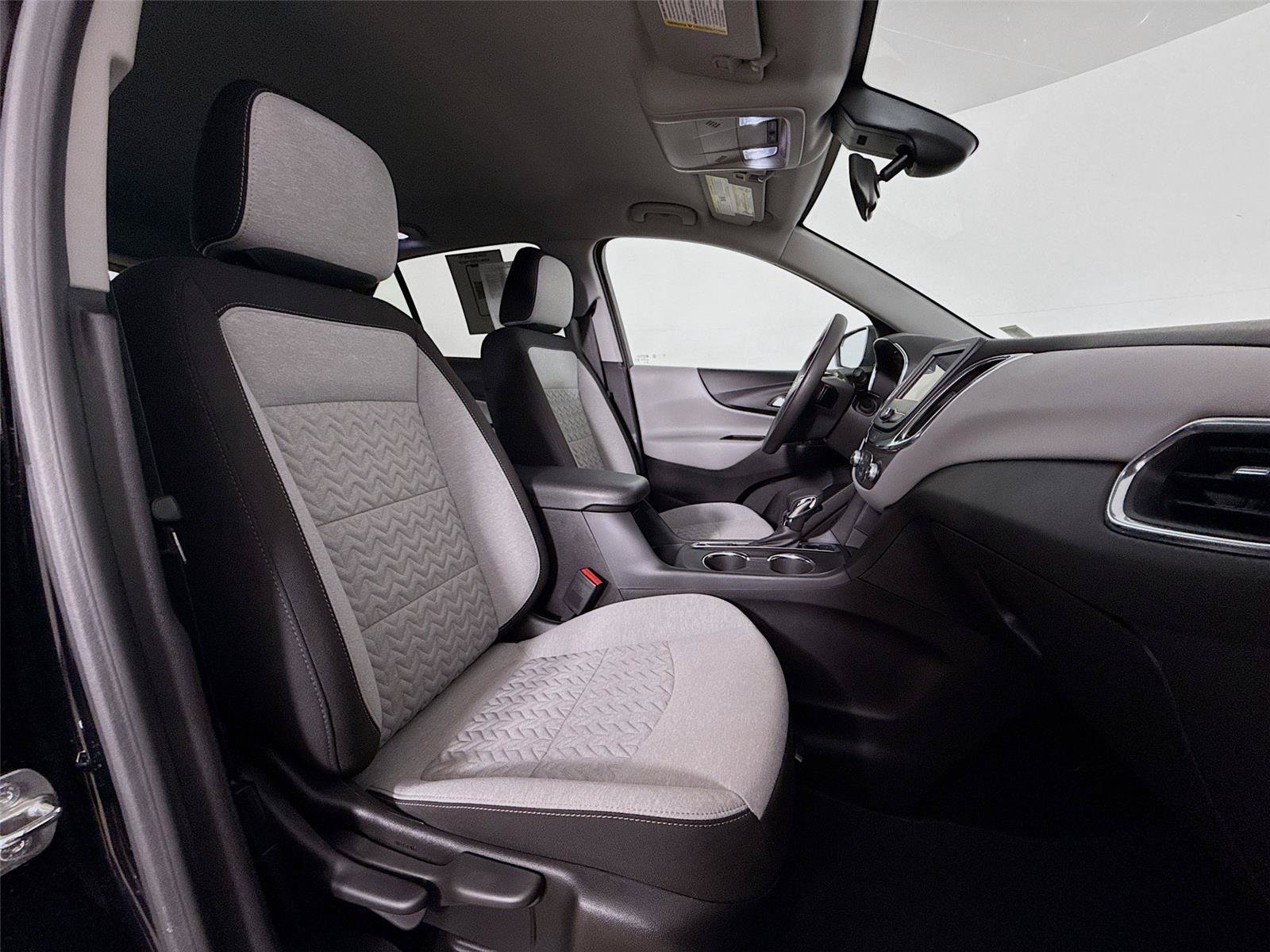 Used 2024 Chevrolet Equinox LS w/ LS Convenience Package AWD/4WD image 27