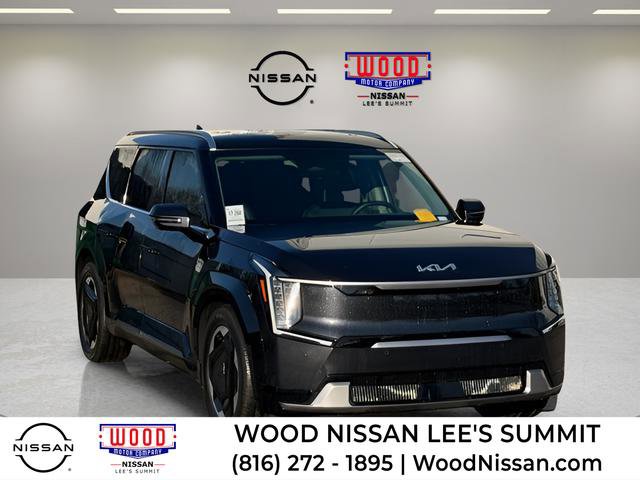 Used 2026 Kia EV9 Land image 1