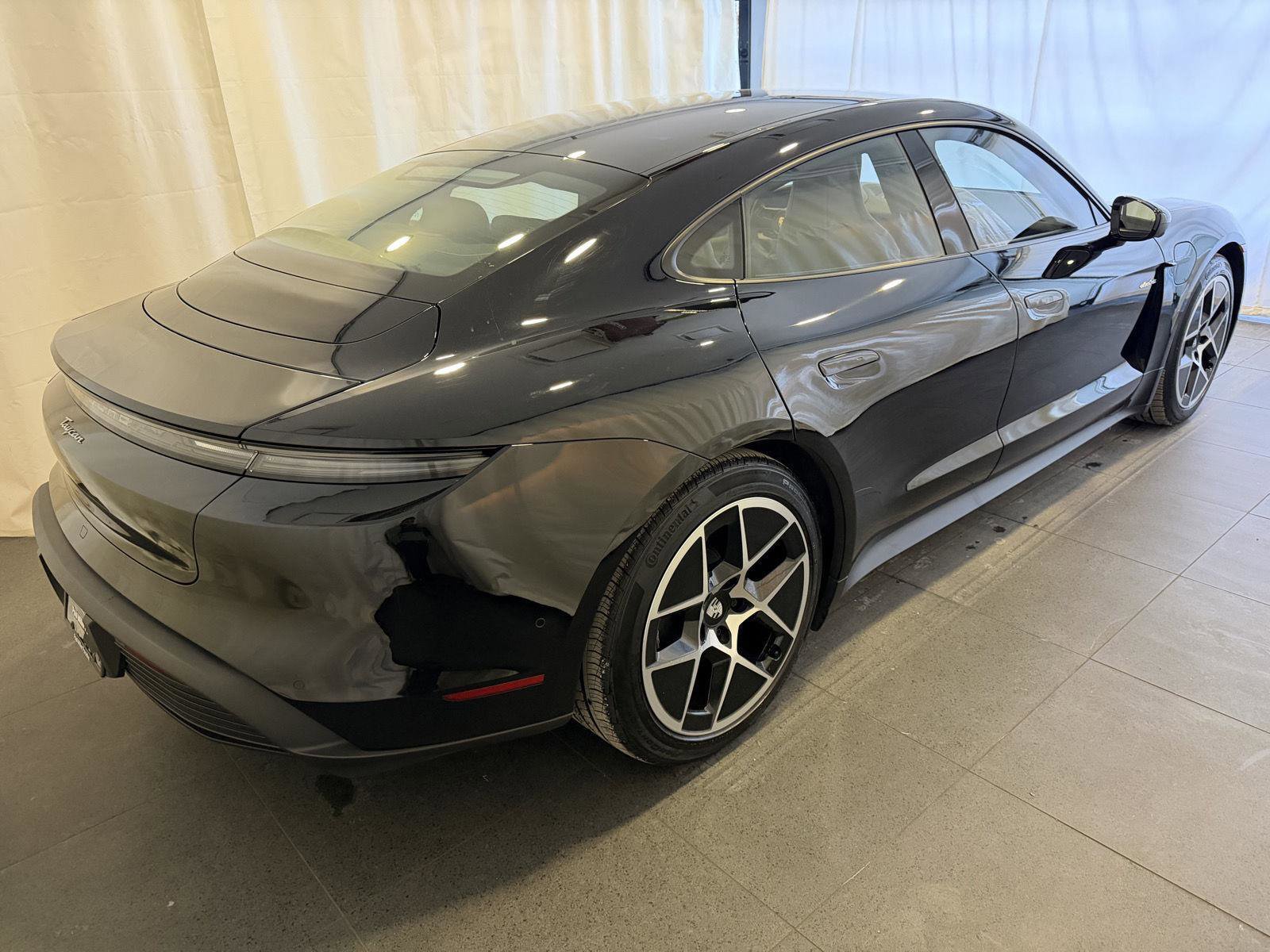 Certified 2025 Porsche Taycan image 9