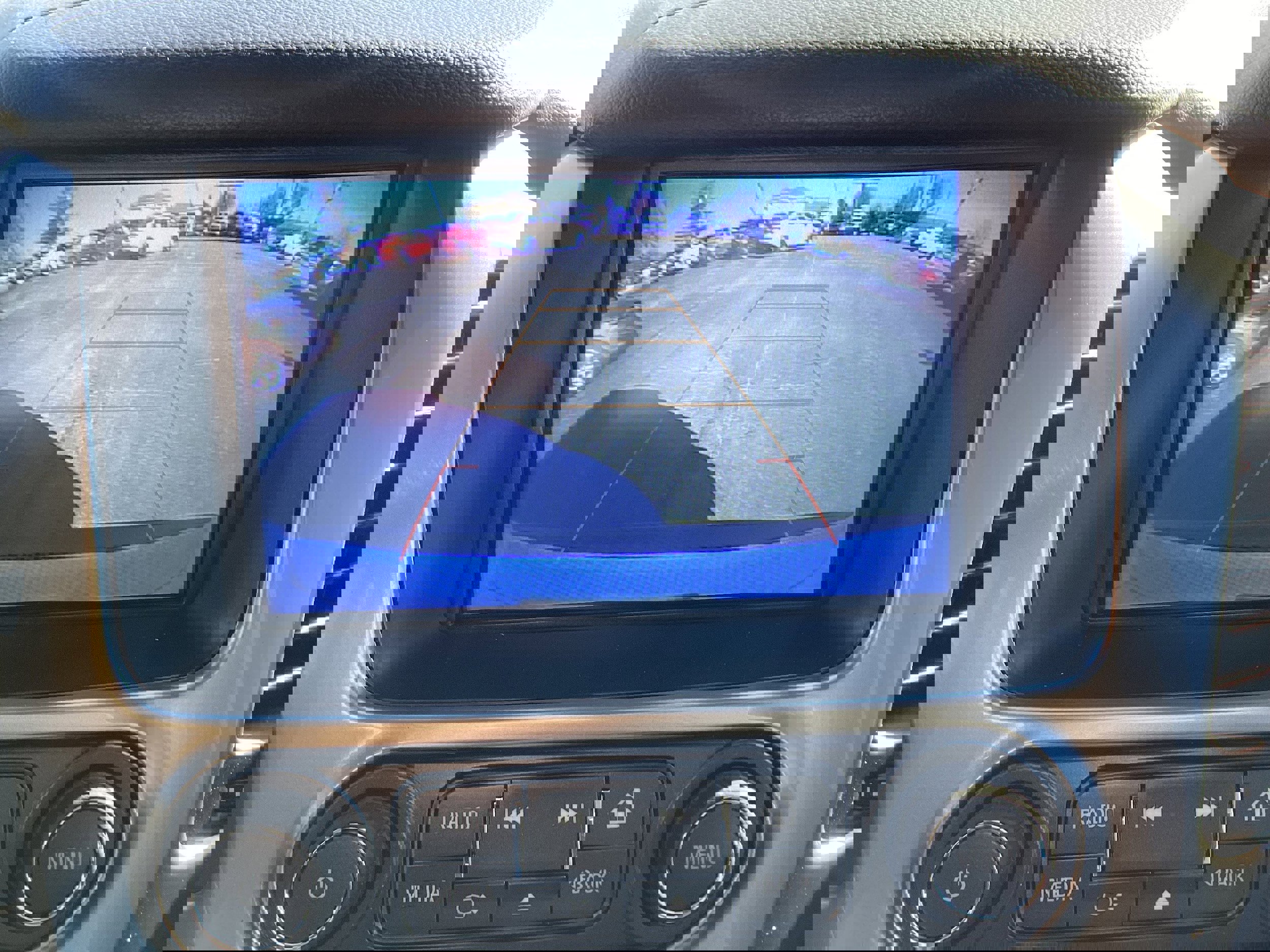 Used 2019 Chevrolet Suburban LT w/ LT Signature Package image 26