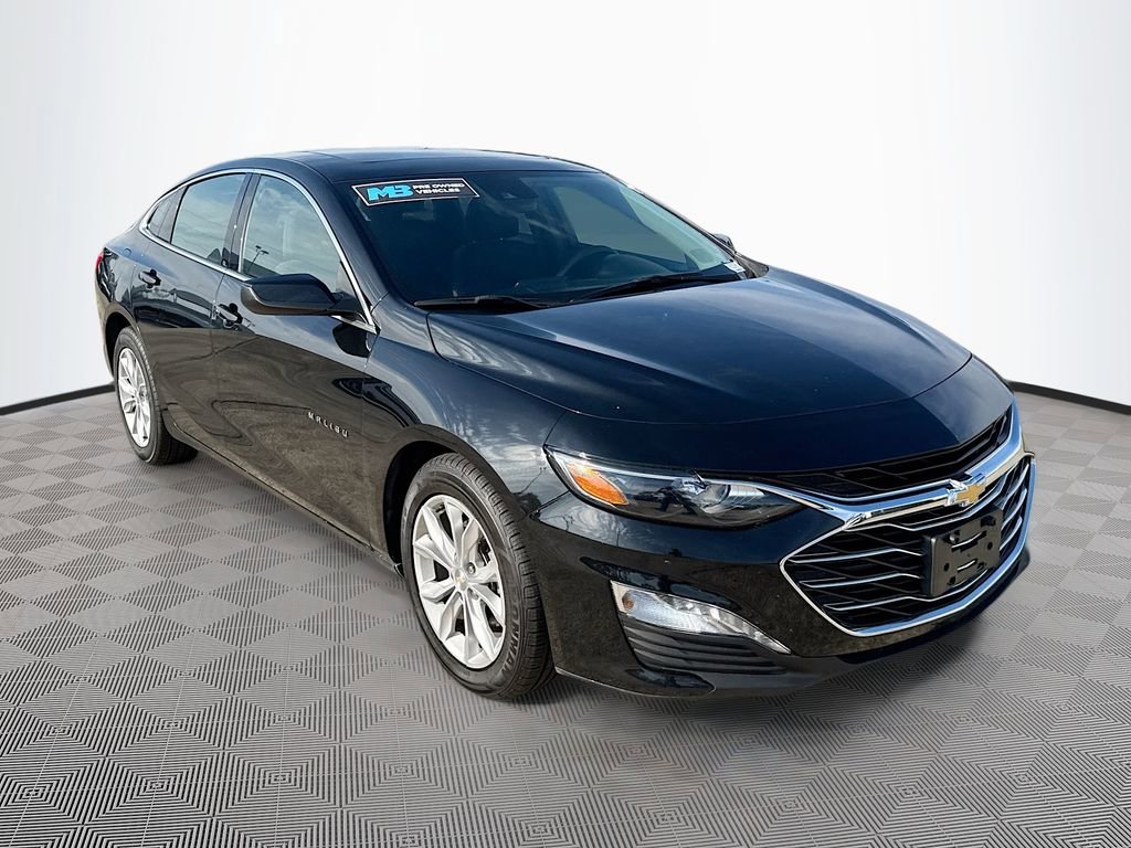 Used 2023 Chevrolet Malibu LT image 3
