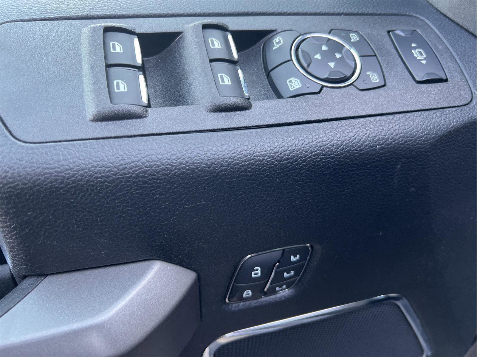 Used 2021 Ford F250 Platinum w/ FX4 Off-Road Package image 16