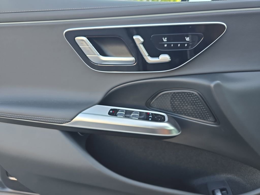 New 2026 Mercedes-Benz E 350 4MATIC Sedan image 27
