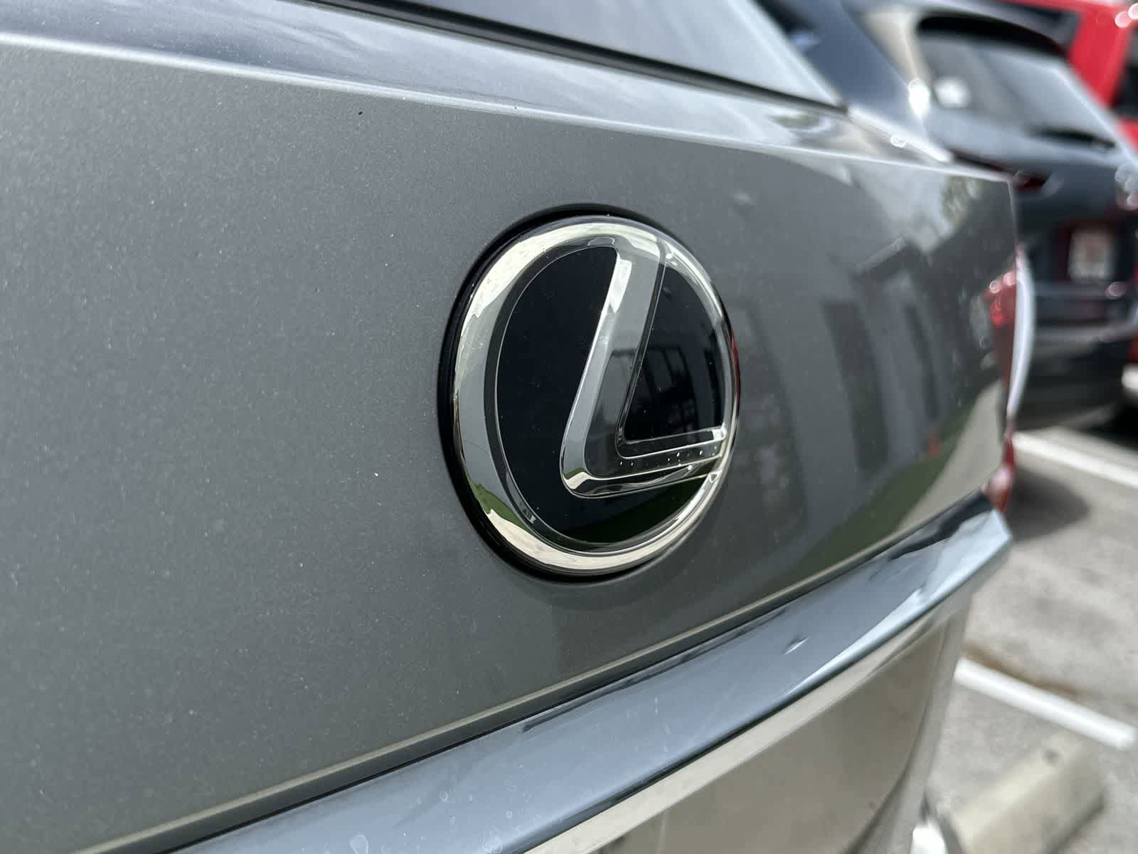 Used 2019 Lexus RX 350 F Sport w/ Navigation Package AWD/4WD image 16