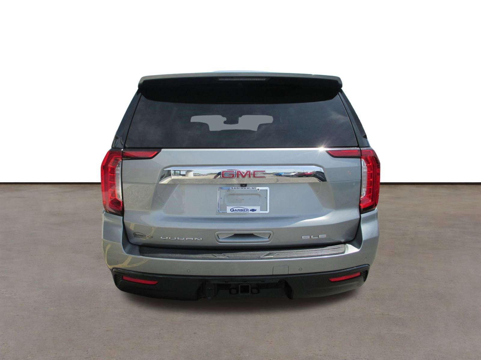 Used 2023 GMC Yukon SLE w/ Gmc Pro Safety Plus Package AWD/4WD image 4