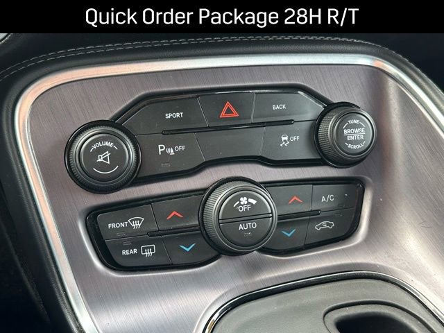 Used 2016 Dodge Challenger R/T w/ Driver Convenience Group image 13
