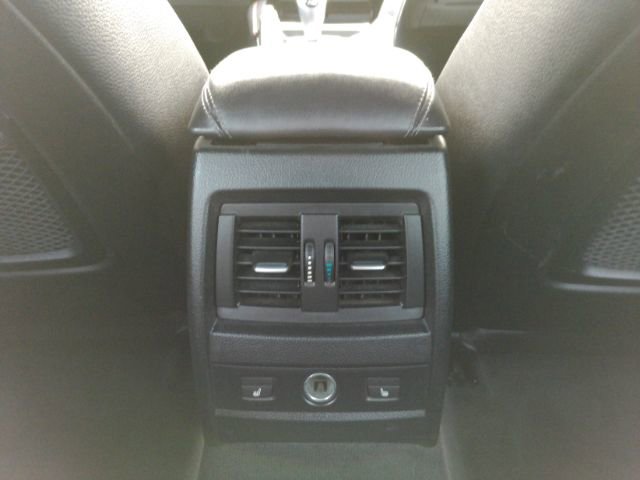 Used 2019 BMW M4 CS w/ Executive Package image 22