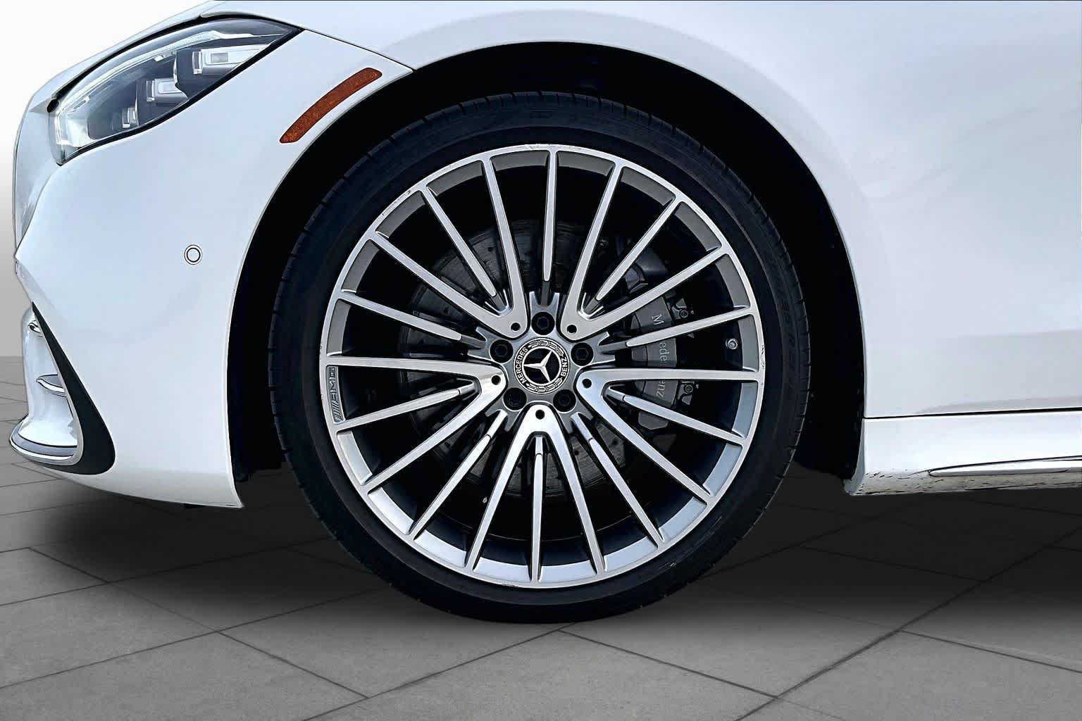 Used 2024 Mercedes-Benz S 580 4MATIC Sedan image 11