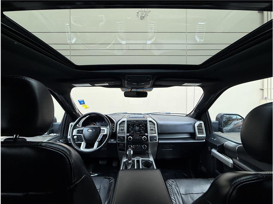 Used 2016 Ford F150 Lariat image 15