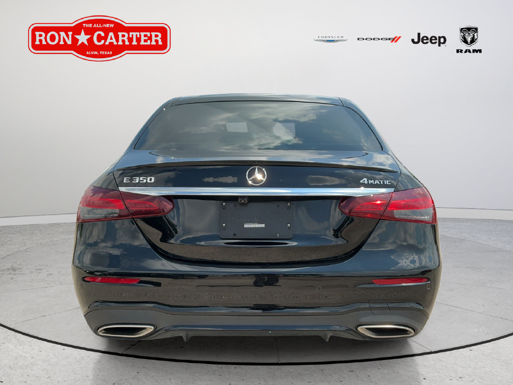 Used 2023 Mercedes-Benz E 350 4MATIC Sedan image 5