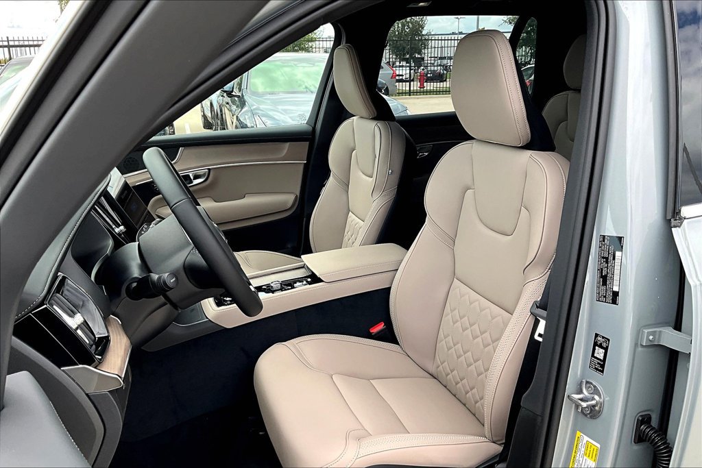 New 2026 Volvo XC90 B6 Plus w/ Protection Package Premier AWD/4WD image 20
