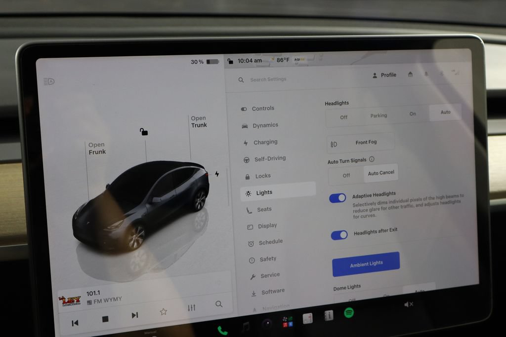 Used 2023 Tesla Model Y Long Range AWD/4WD image 28