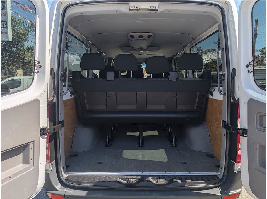 Used 2017 Mercedes-Benz Sprinter 2500 image 11