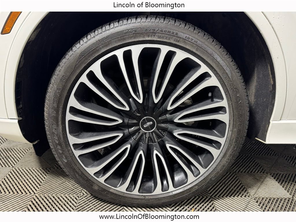 Certified 2023 Lincoln Aviator Black Label w/ Dynamic Handling Package AWD/4WD image 14