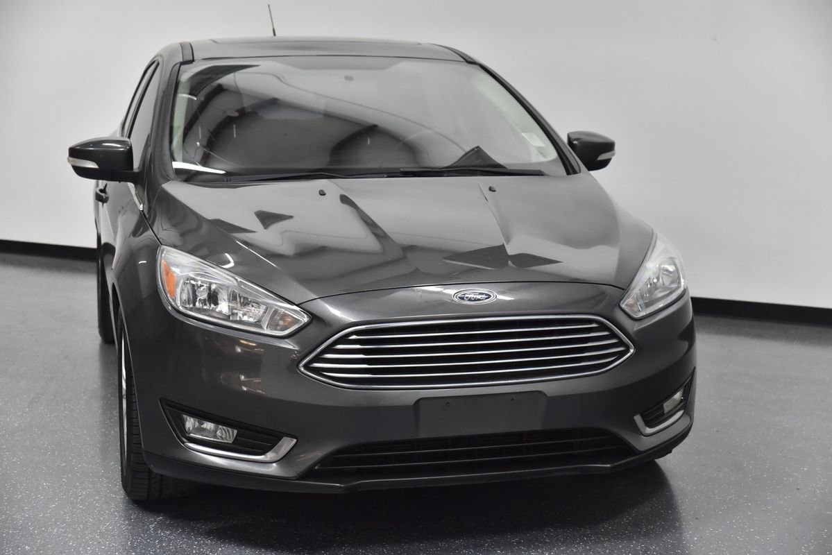 Used 2015 Ford Focus Titanium w/ Titanium Cold Weather Package image 2