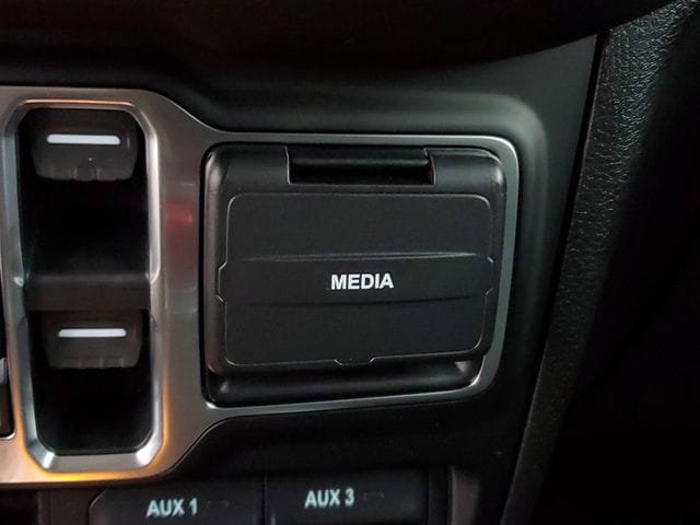 New 2026 Jeep Gladiator Sport AWD/4WD image 33