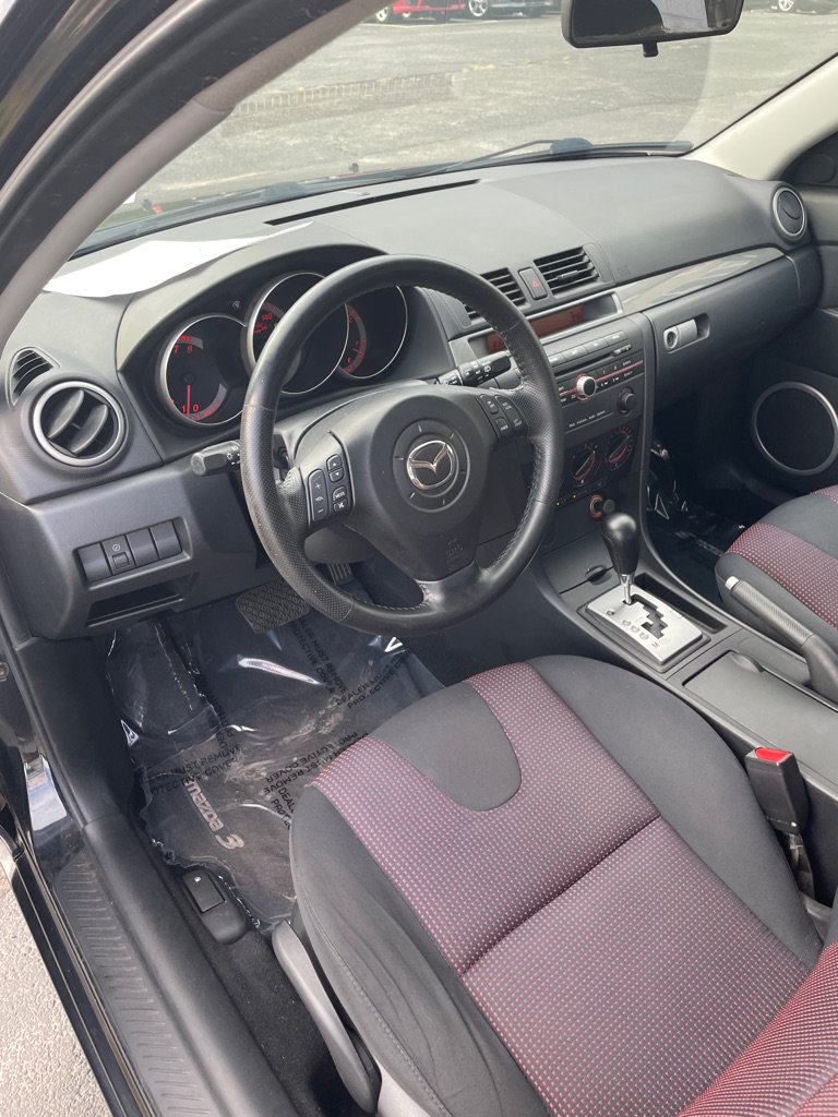 Used 2006 MAZDA MAZDA3 s FWD image 9