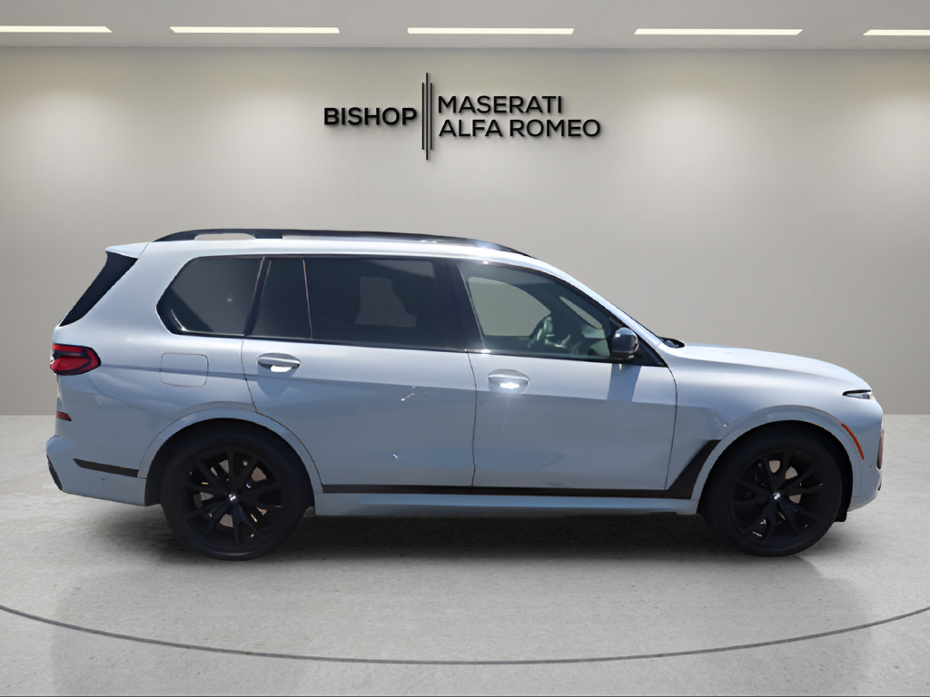 Used 2025 BMW X7 M60i w/ Executive Package AWD/4WD image 2