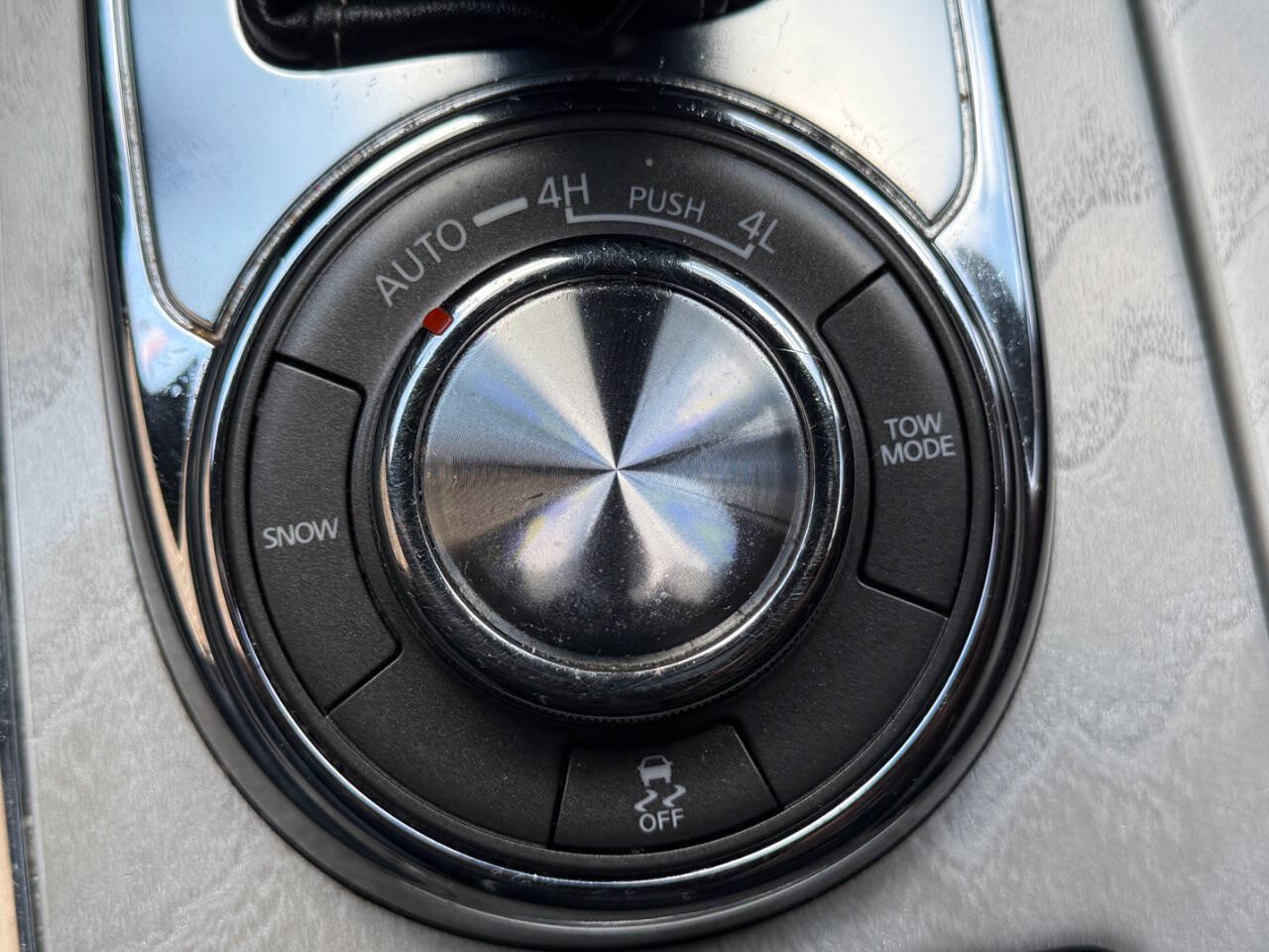 Used 2019 INFINITI QX80 Limited w/ All-Season Package AWD/4WD image 30