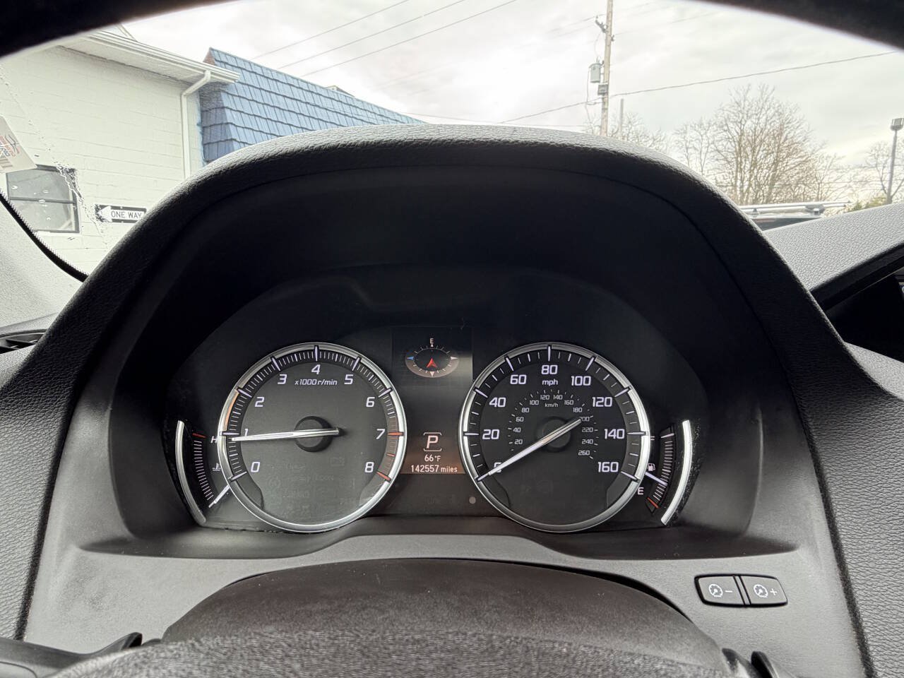Used 2015 Acura MDX w/ Technology Package AWD/4WD image 27