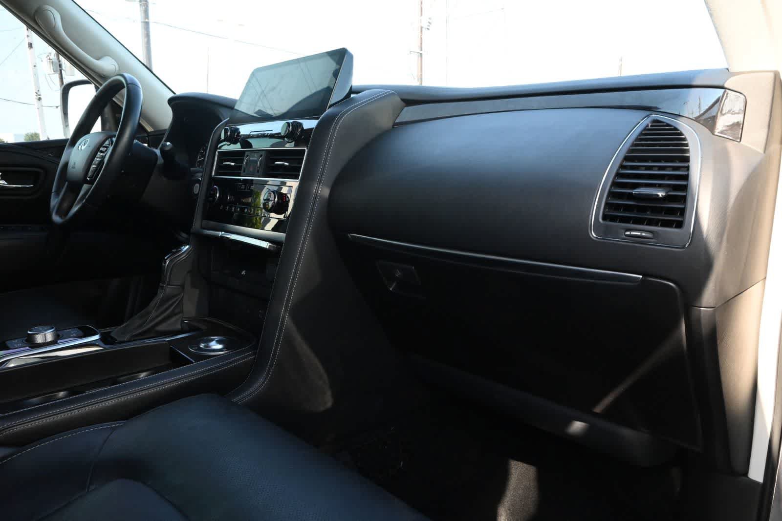 Used 2022 INFINITI QX80 Luxe w/ Cargo Package RWD image 22