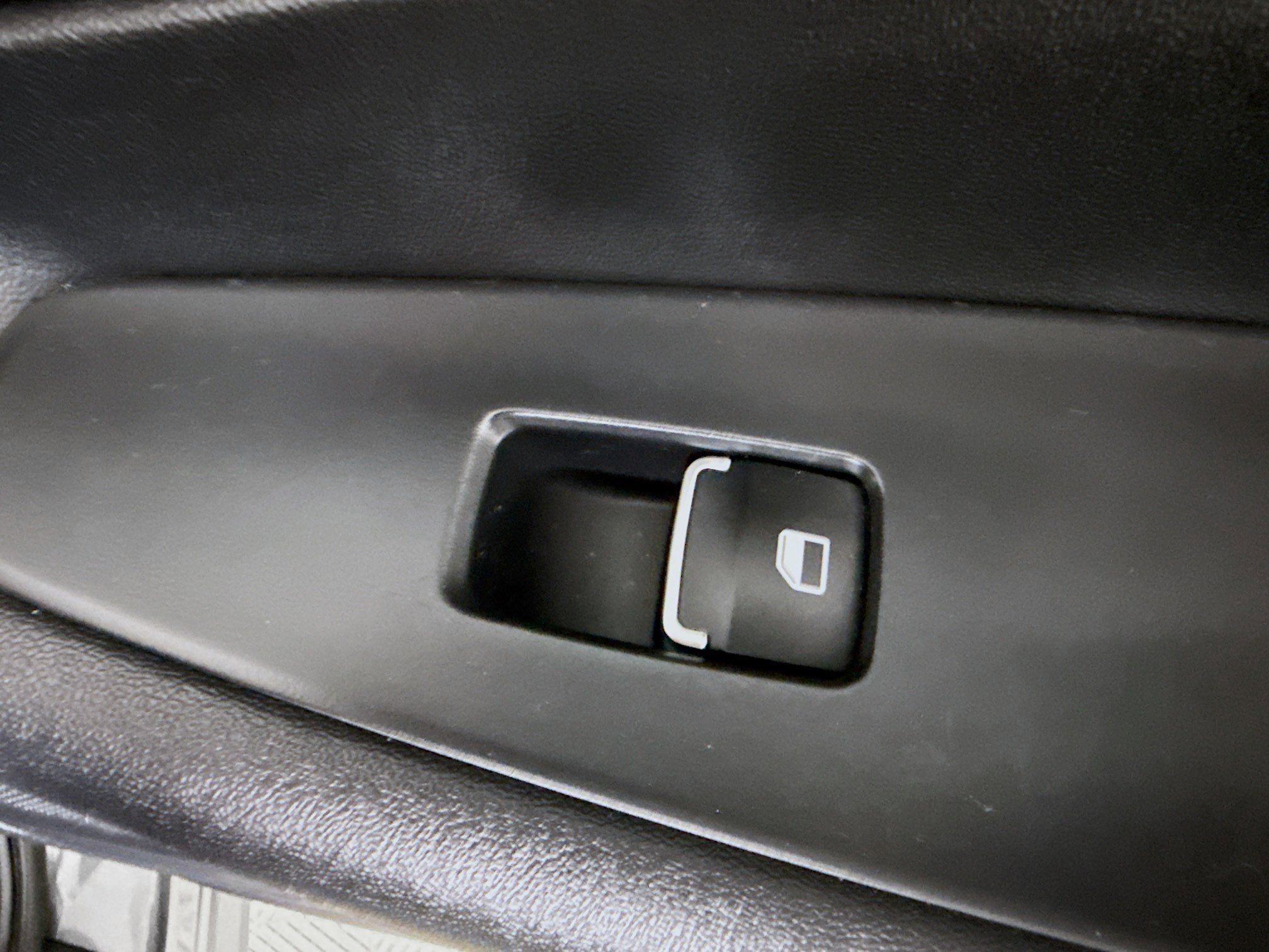 Used 2021 Hyundai Santa Fe SEL w/ Convenience Package image 31