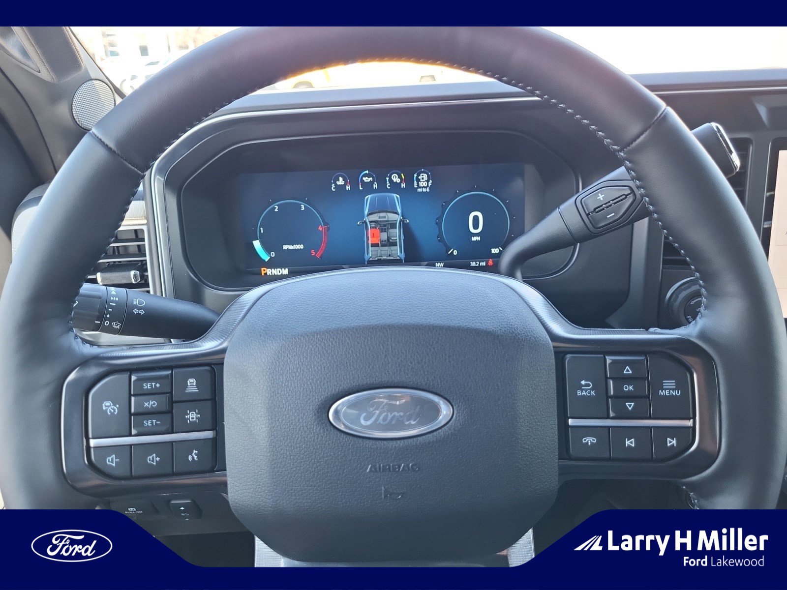 New 2025 Ford F350 Platinum w/ Tremor Off-Road Package image 9