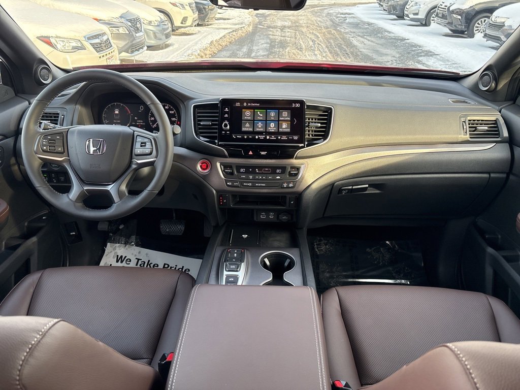 Used 2025 Honda Ridgeline RTL image 13