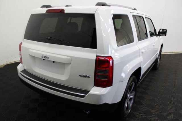 Used 2016 Jeep Patriot High Altitude FWD image 5
