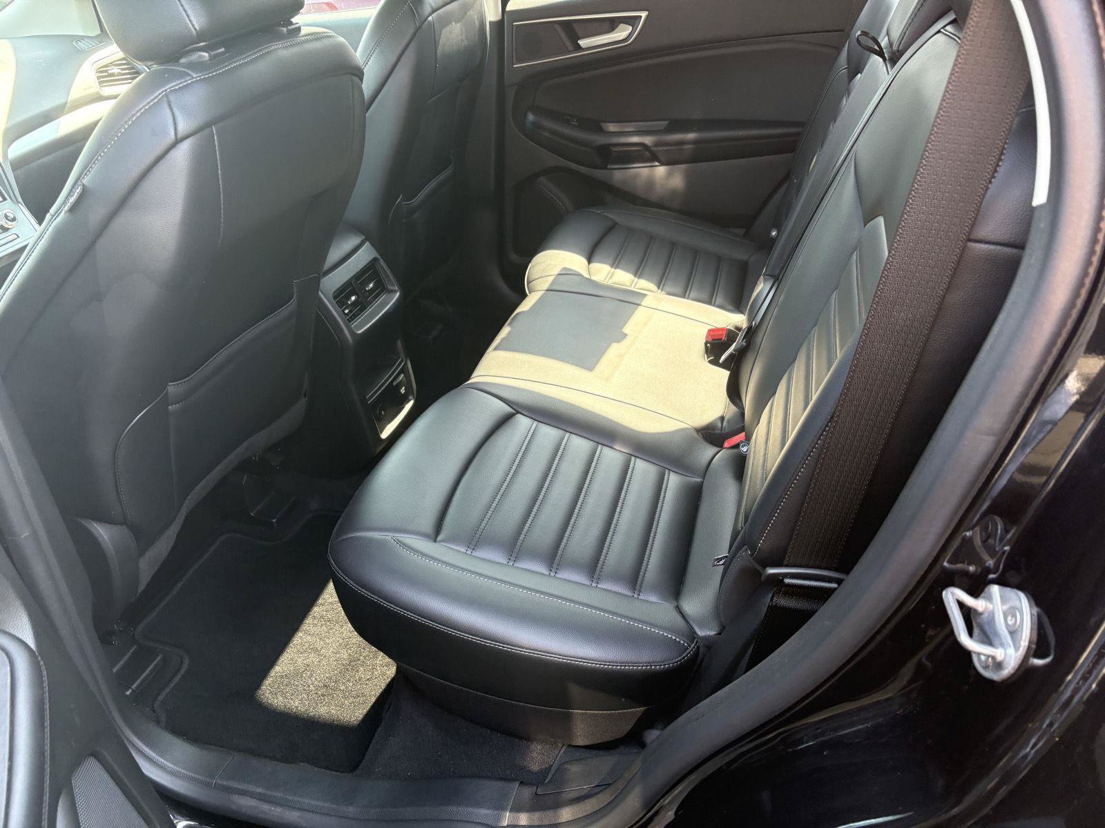Used 2023 Ford Edge SEL w/ Convenience Package AWD/4WD image 16