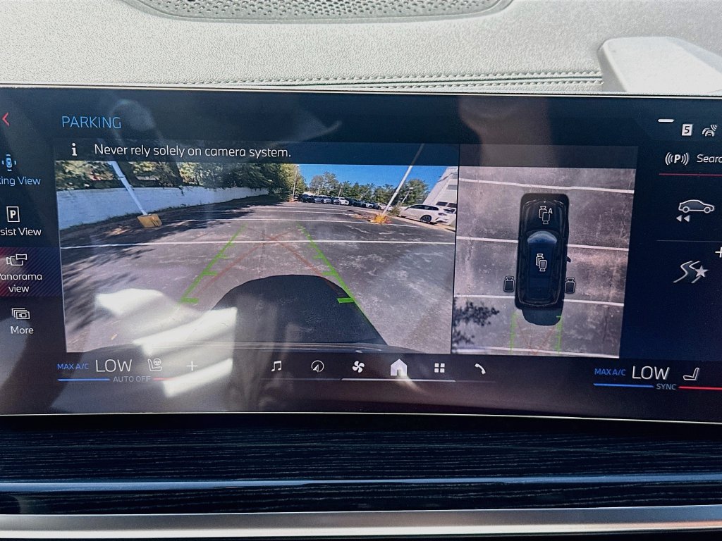 New 2027 BMW X7 M60i AWD/4WD image 14
