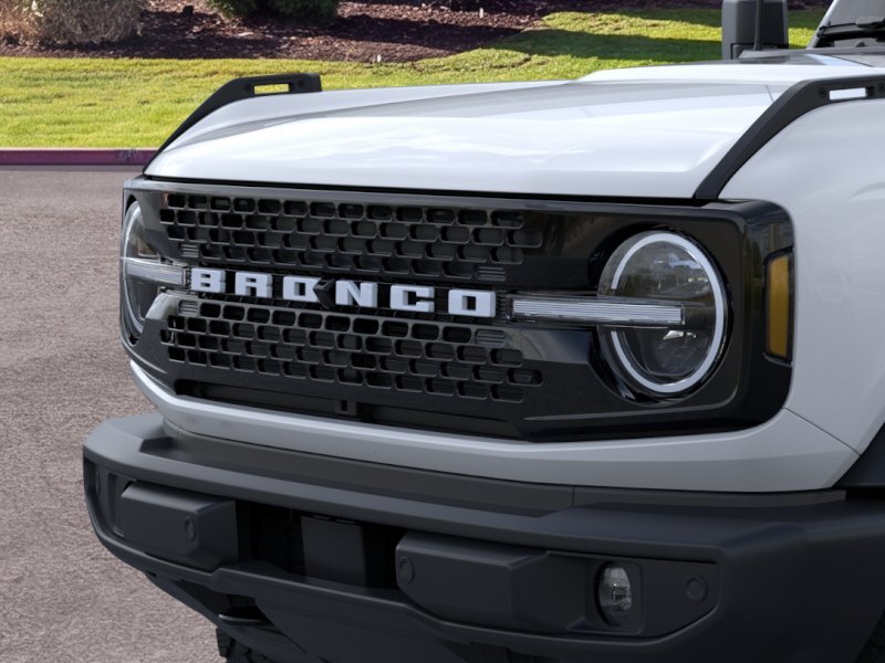 New 2026 Ford Bronco Outer Banks AWD/4WD image 19