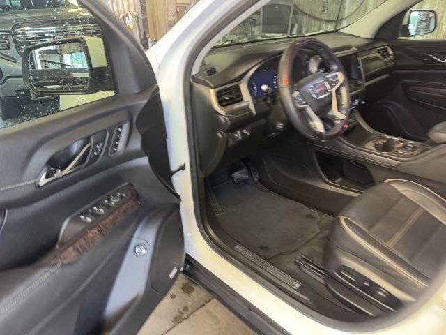 Used 2020 GMC Acadia Denali w/ Trailering Package AWD/4WD image 22