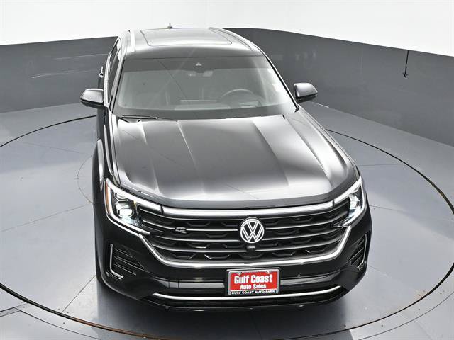 Used 2025 Volkswagen Atlas Cross Sport SEL Premium R-Line AWD/4WD image 42