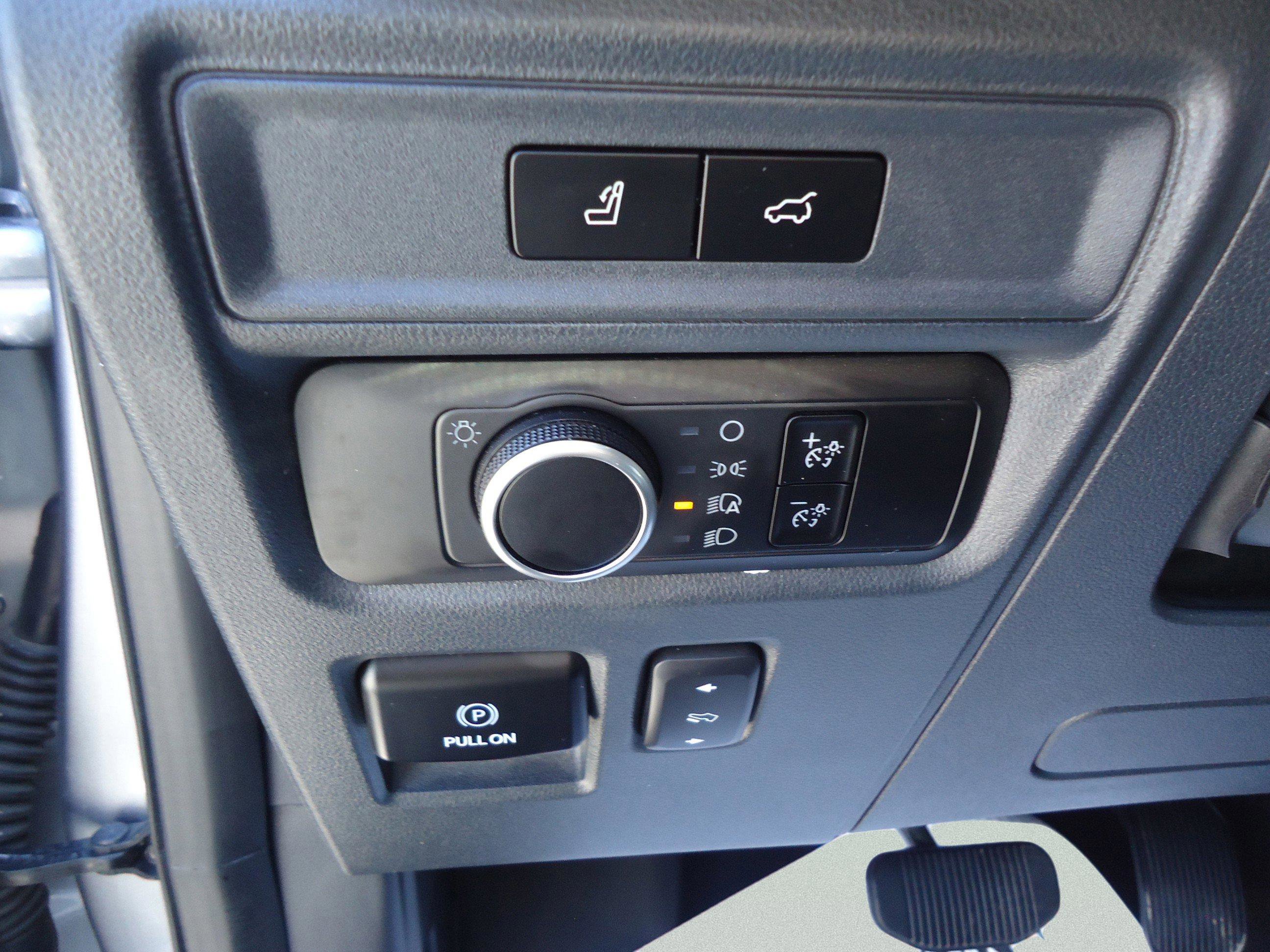 Used 2022 Ford Expedition XLT AWD/4WD image 14