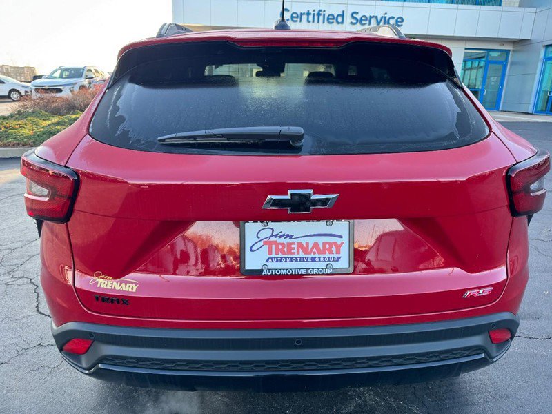 New 2026 Chevrolet Trax RS w/ Sunroof Package image 28