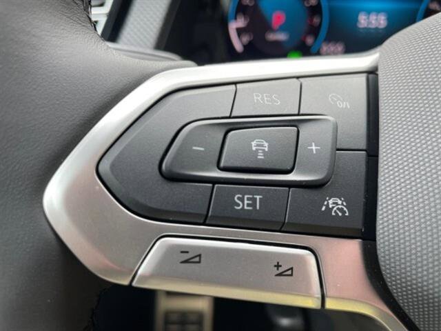 New 2025 Volkswagen Atlas Cross Sport SEL Premium R-Line image 19