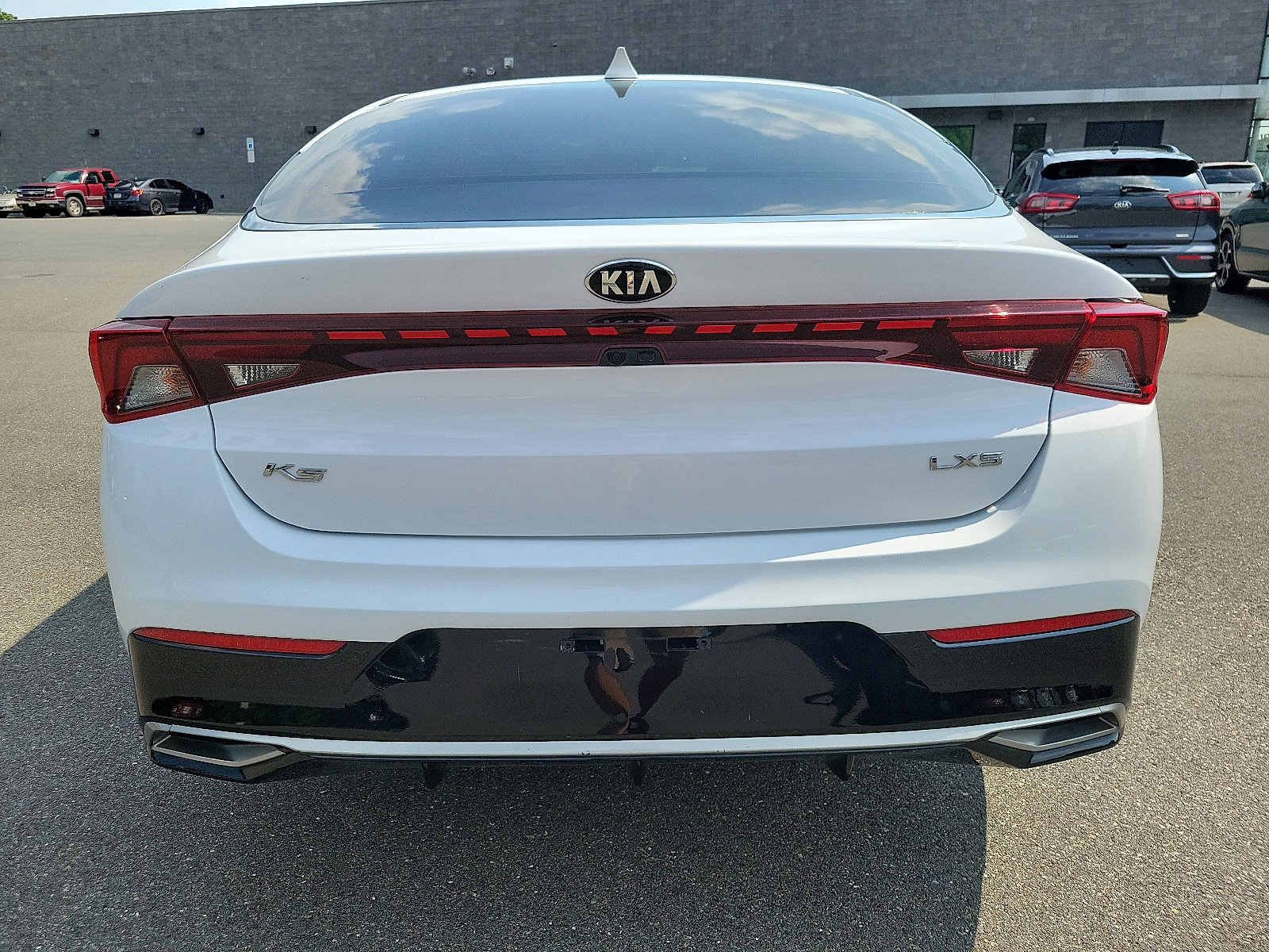 Used 2021 Kia K5 LXS image 5