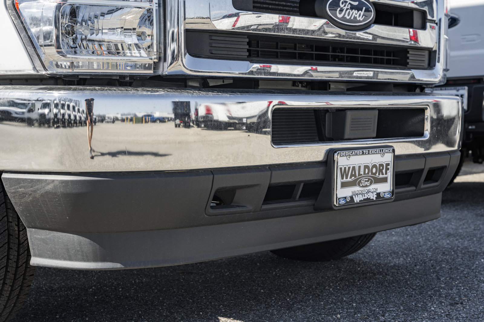 New 2026 Ford E-450 and Econoline 450 Super Duty w/ Power Equipment Group RWD image 12