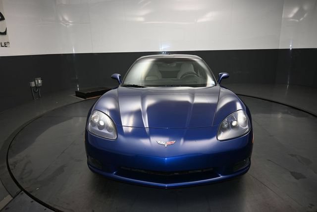 Used 2005 Chevrolet Corvette Coupe w/ Preferred Equipment Group RWD image 25