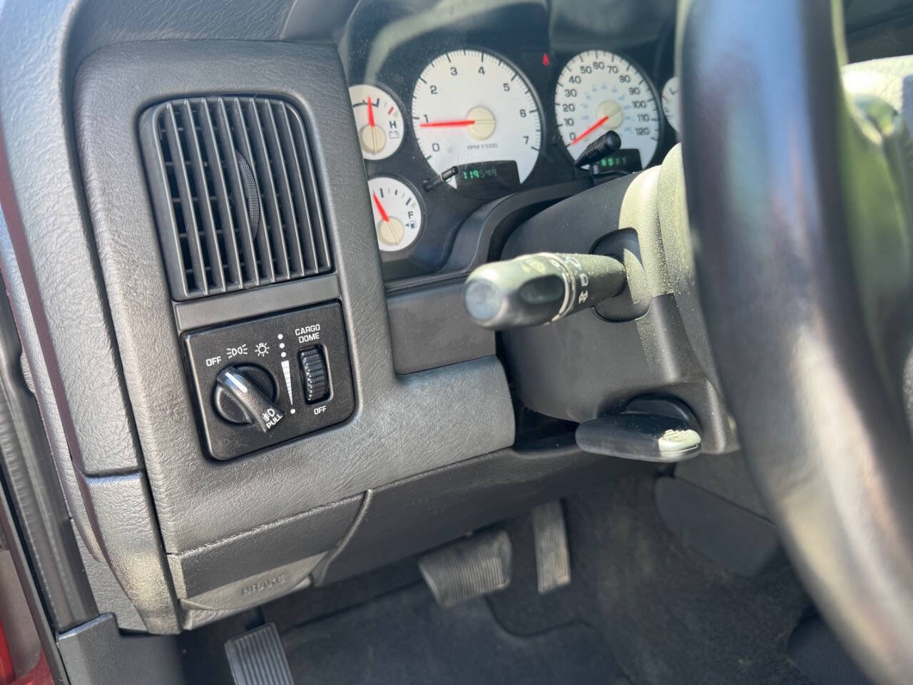Used 2005 Dodge Ram 1500 Truck SLT w/ Daytona Edition Group AWD/4WD image 10