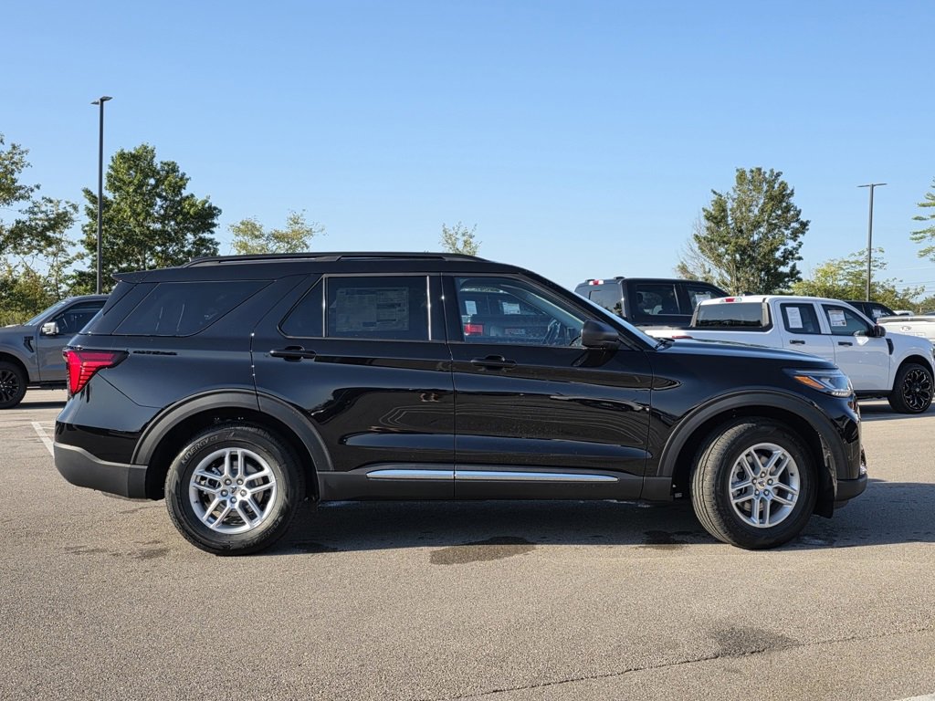 New 2025 Ford Explorer Active w/ Active Comfort Package image 9